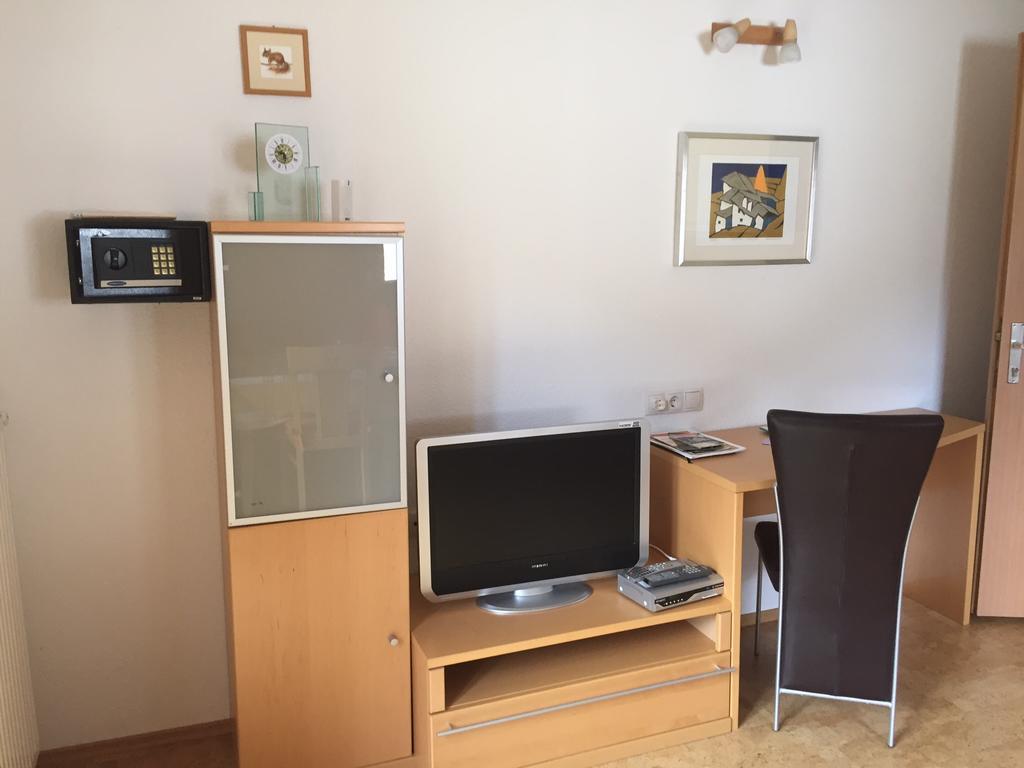 Haus-Nummer 355 Bei Renate & Roland 普范德斯 外观 照片